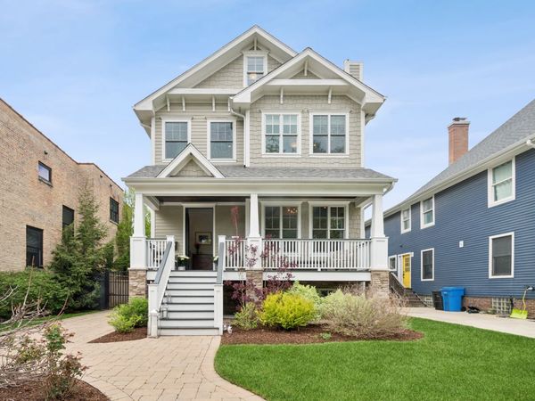 3830 N LOWELL Avenue , Chicago, IL 60641