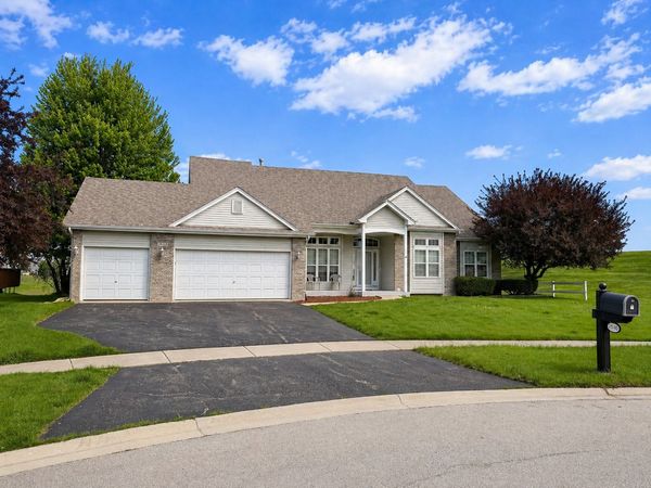 25410 W Latham Court , Plainfield, IL 60585