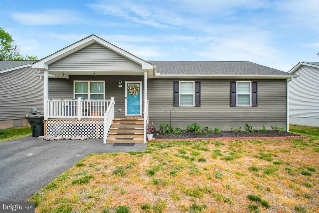 59 Rustic Lane, Colonial Beach, VA 22443 Main Photo