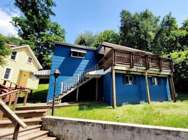 1024 Cayton Street, Morgantown, WV 26505