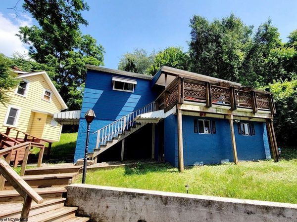 1024 Cayton Street, Morgantown, WV 26505