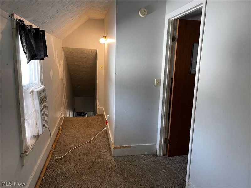 146 W 8th Street, Dover, OH 44622 Photo 27