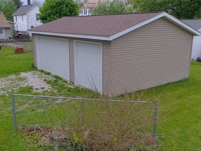 146 W 8th Street, Dover, OH 44622 Photo 6