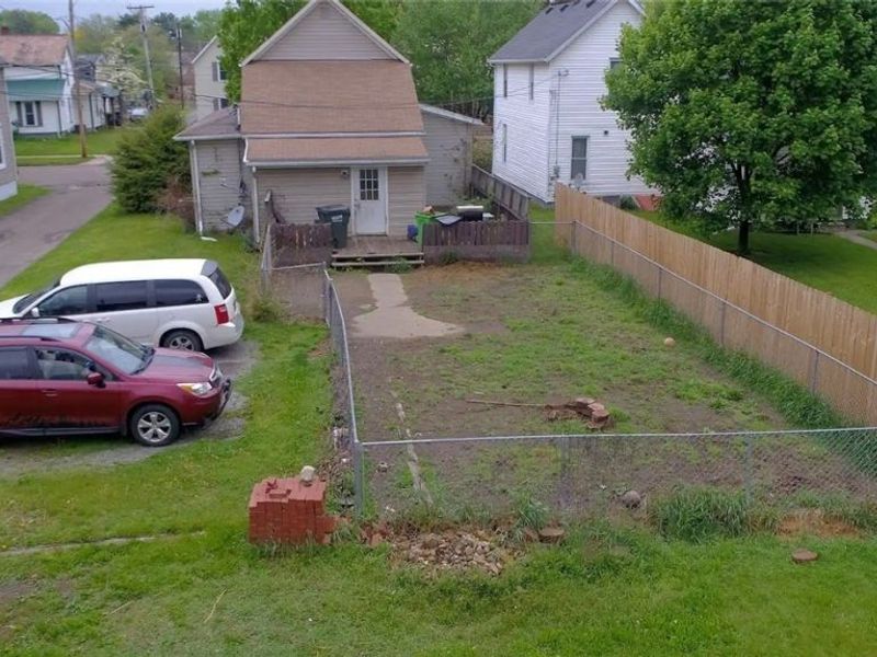 146 W 8th Street, Dover, OH 44622 Photo 7