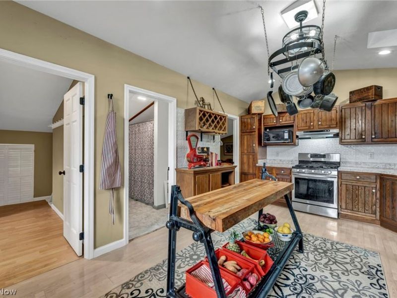 4020 Faircrest Street SW, Canton, OH 44706 Photo 12