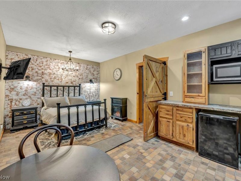 4020 Faircrest Street SW, Canton, OH 44706 Photo 19