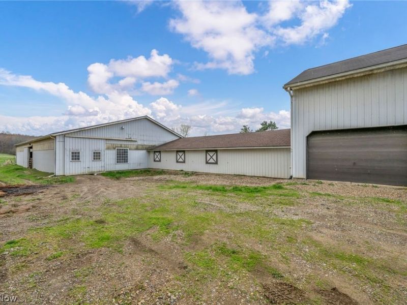 4020 Faircrest Street SW, Canton, OH 44706 Photo 4