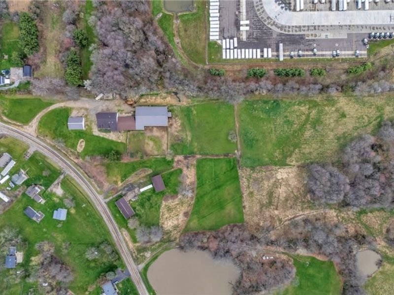 4020 Faircrest Street SW, Canton, OH 44706 Photo 44