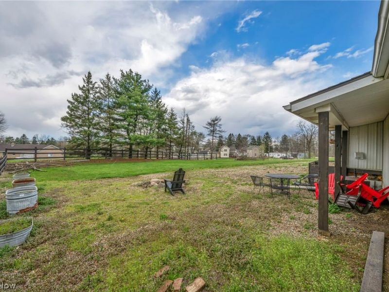 4020 Faircrest Street SW, Canton, OH 44706 Photo 48