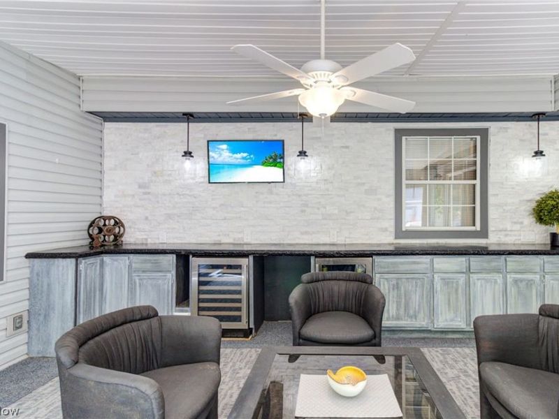 411 E Mohawk Drive , Malvern, OH 44644 Photo 17