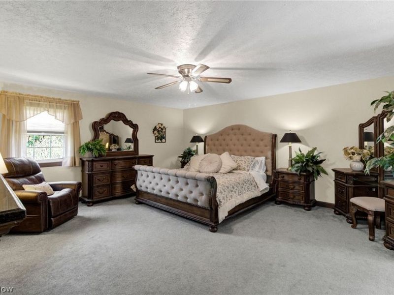 411 E Mohawk Drive , Malvern, OH 44644 Photo 32