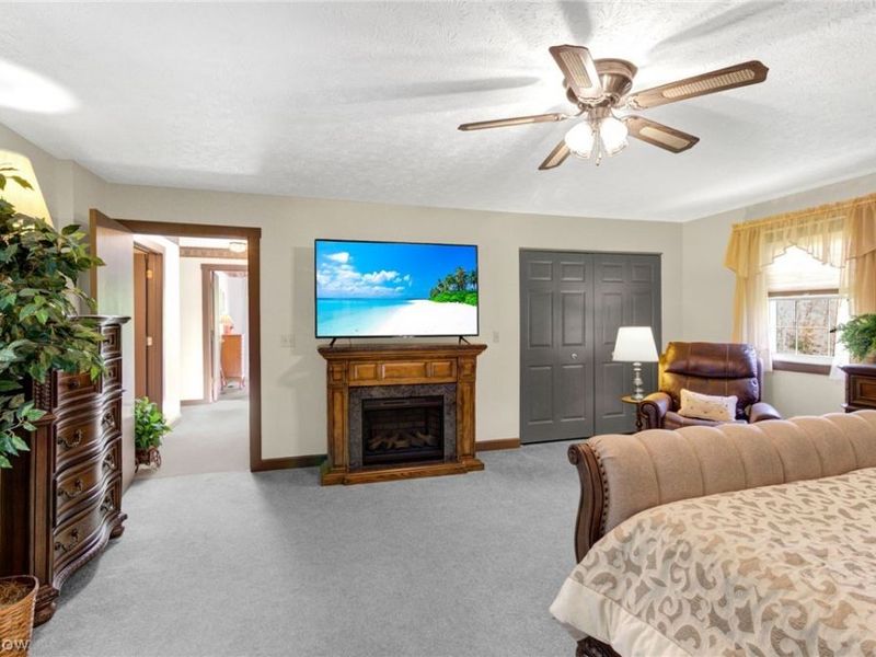 411 E Mohawk Drive , Malvern, OH 44644 Photo 34