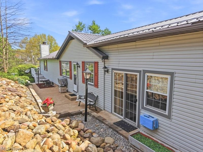 411 E Mohawk Drive , Malvern, OH 44644 Photo 49