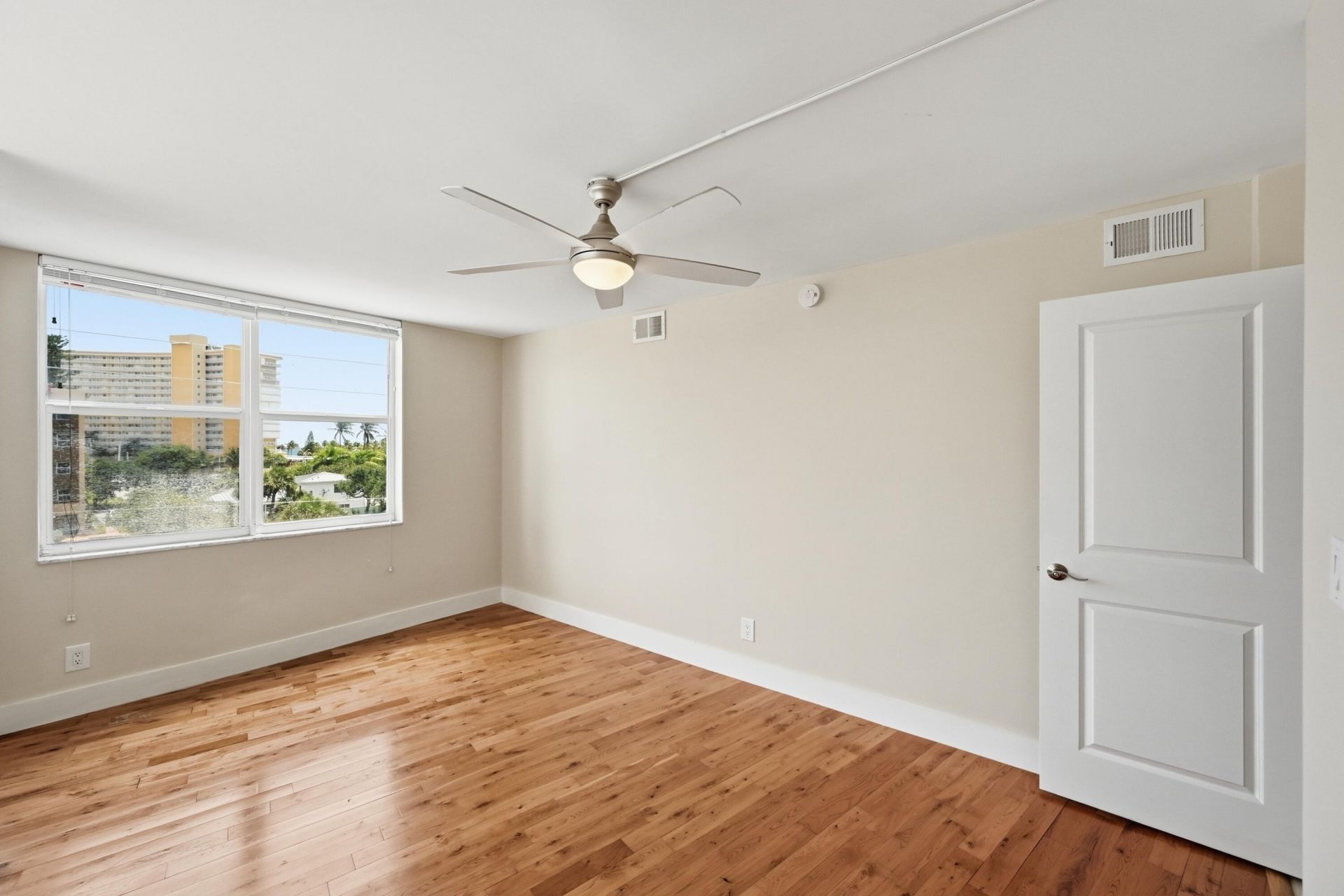 401 N Riverside Drive, Unit 408, Pompano Beach, FL 33062 Photo