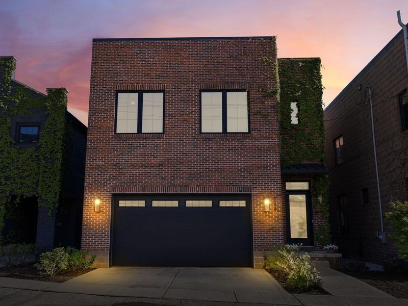 249 E Greenwood Avenue, Columbus, OH 43201 Photo 1