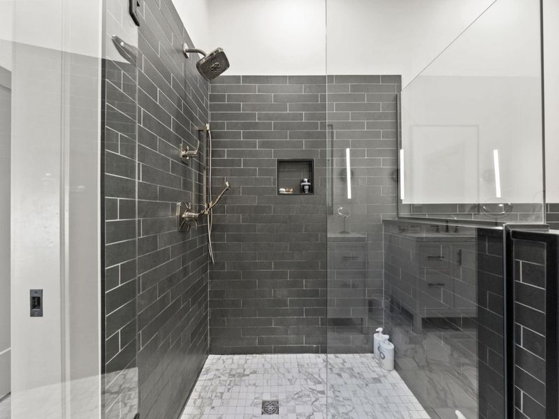 249 E Greenwood Avenue, Columbus, OH 43201 Photo 33