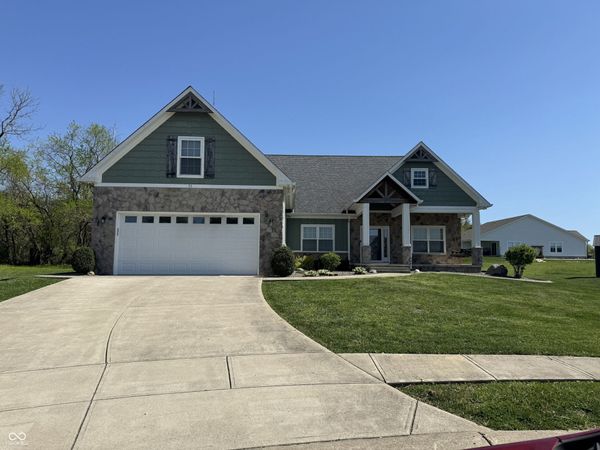 35 Downing Drive , Trafalgar, IN 46181