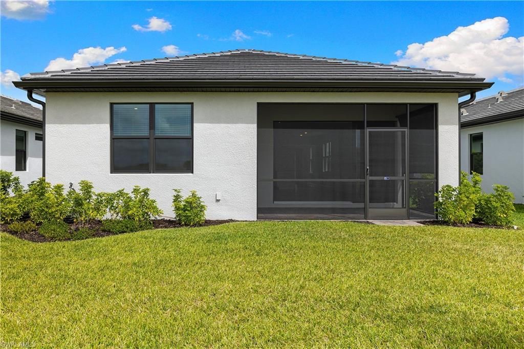 20593 Pebble Glen Dr, Estero, FL 33928 Photo