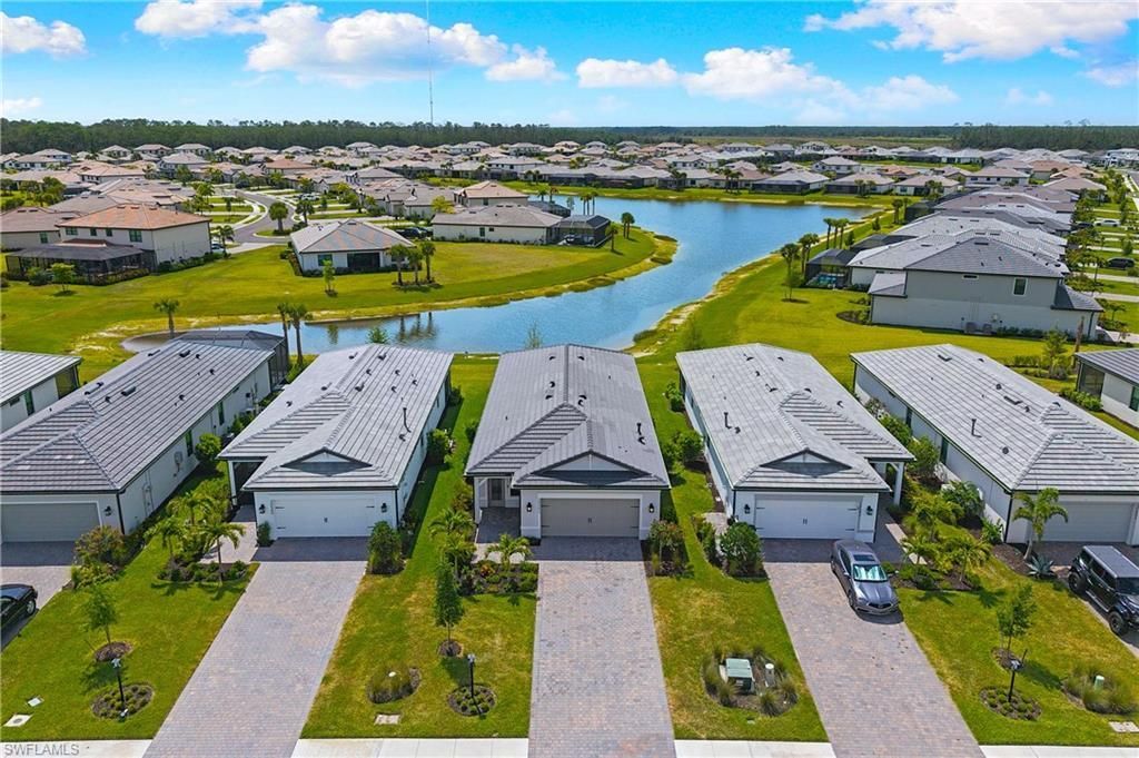20593 Pebble Glen Dr, Estero, FL 33928 Photo