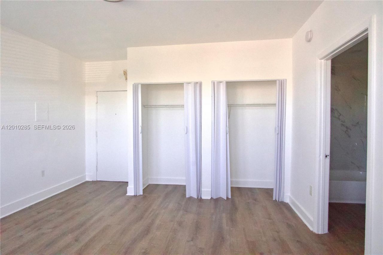 501 SW 6th Ct, Unit 322, Miami, FL 33130 Photo