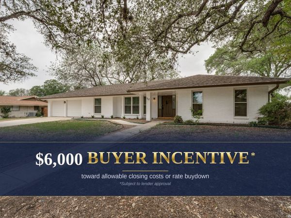 517 BALFOUR DR, Windcrest, TX 78239