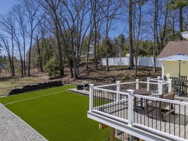 45 Damon Avenue, Nashua, NH 03064