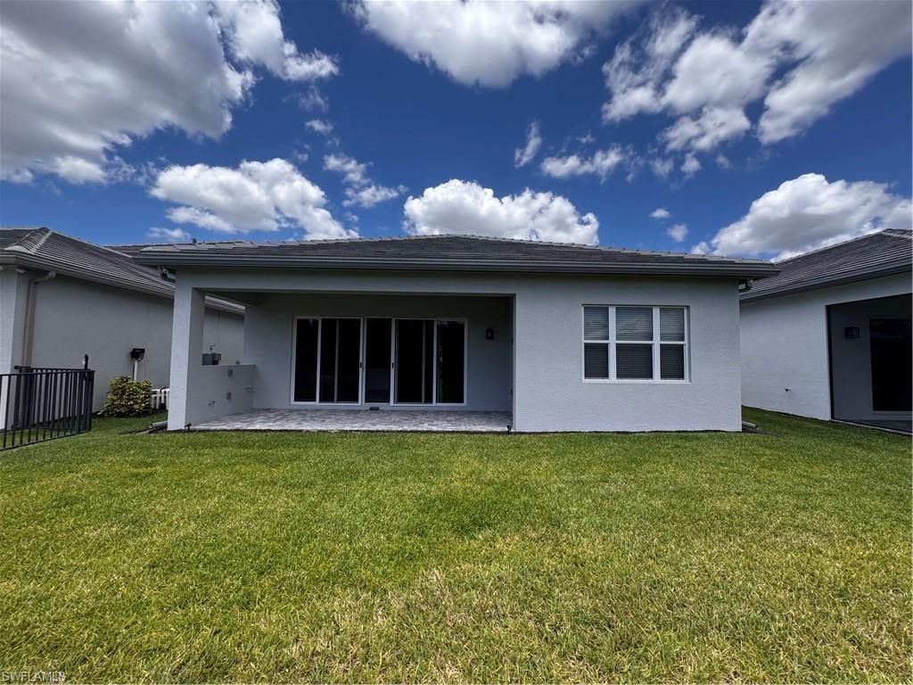 2864 Bloomfield Way, Naples, FL 34116 Photo