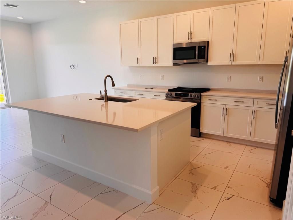 2864 Bloomfield Way, Naples, FL 34116 Photo