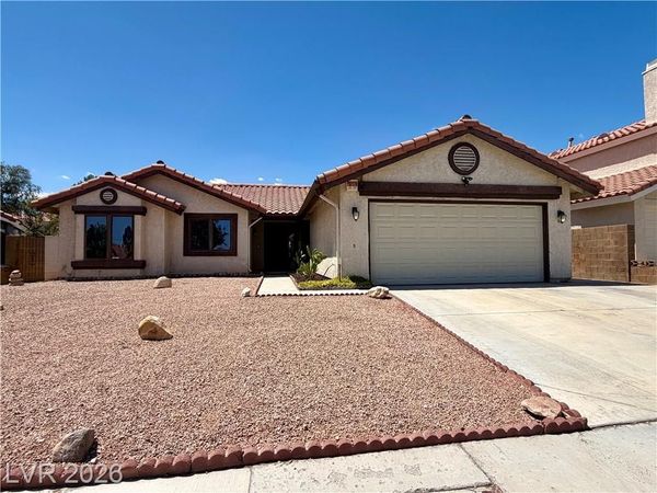 4861 Torrence Drive , Las Vegas, NV 89103