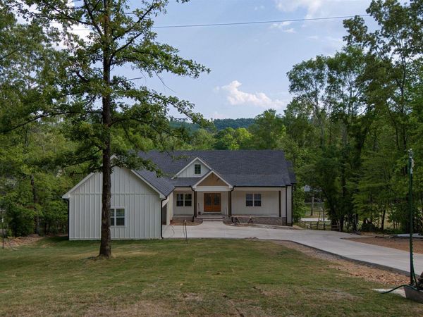 105 County Road 764, Cedar Bluff, AL 35959