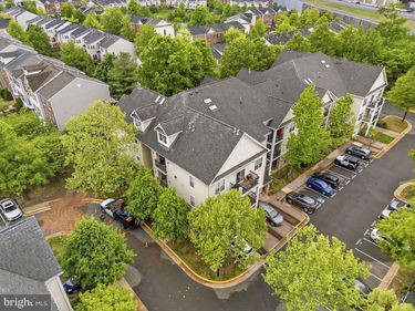 5172 WILLIAM COLIN COURT, Unit A, CENTREVILLE, VA 20120