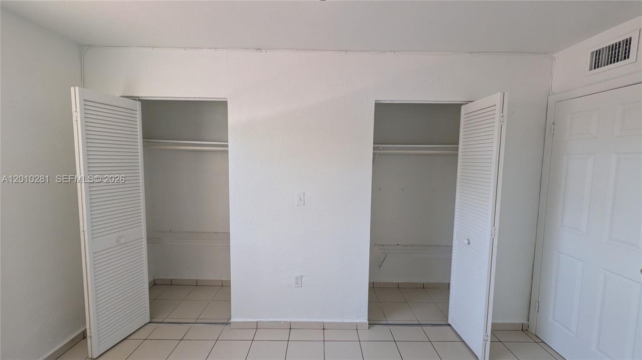 4655 Palm Ave , Unit 124, Hialeah, FL 33012 Photo