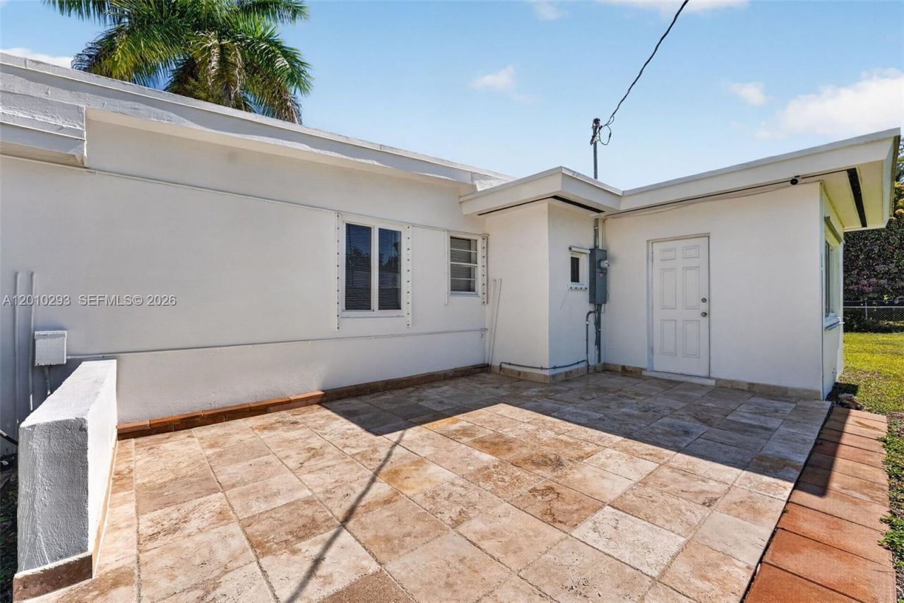 18300 SW 296th St , Homestead, FL 33030 Photo