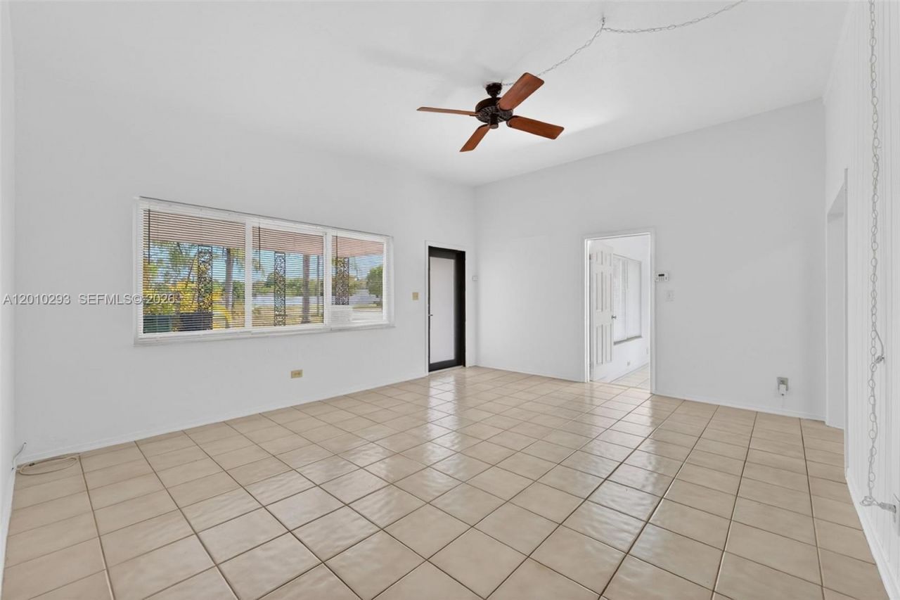 18300 SW 296th St , Homestead, FL 33030 Photo
