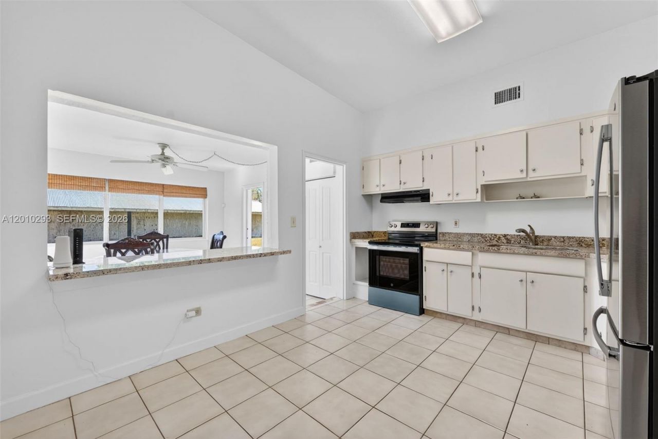 18300 SW 296th St , Homestead, FL 33030 Photo