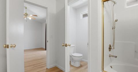 1061 Courtyard Dr, Yuba City, CA 95991 Photo