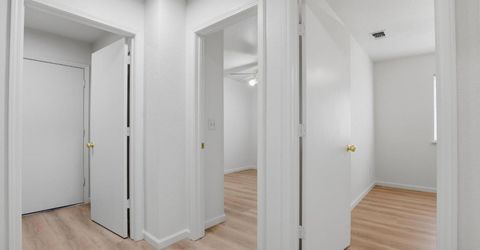 1061 Courtyard Dr, Yuba City, CA 95991 Photo