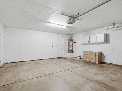 1061 Courtyard Dr, Yuba City, CA 95991 Photo