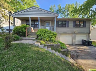 6421 Ogden Street , Omaha, NE 68104