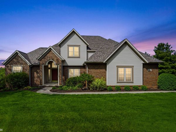 2250 W 21St Street N, Newton, IA 50208