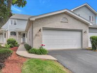 8590 Tullamore Drive, Tinley Park, IL 60487 primary photo