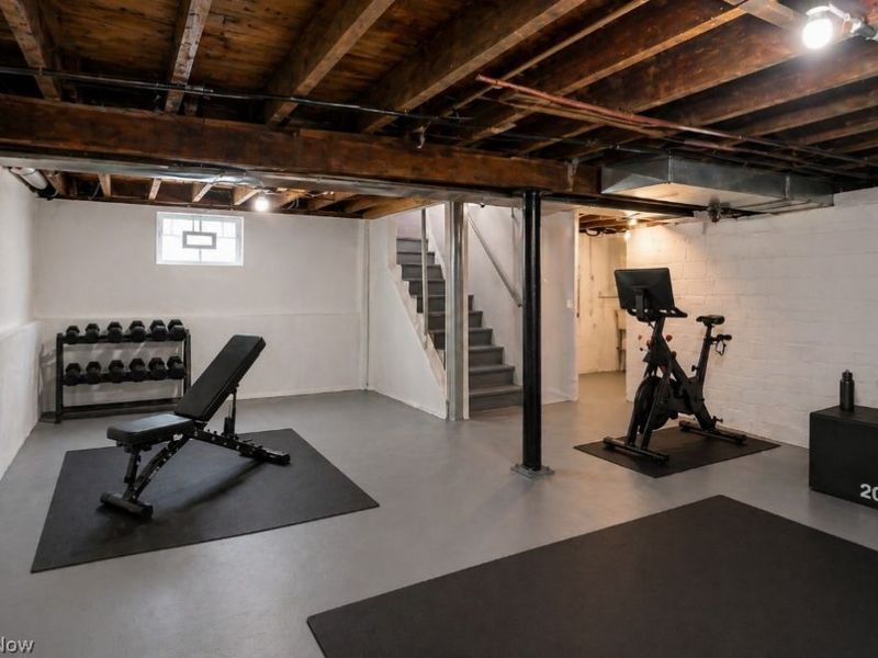 3506 Bosworth Road, Cleveland, OH 44111 Photo 17