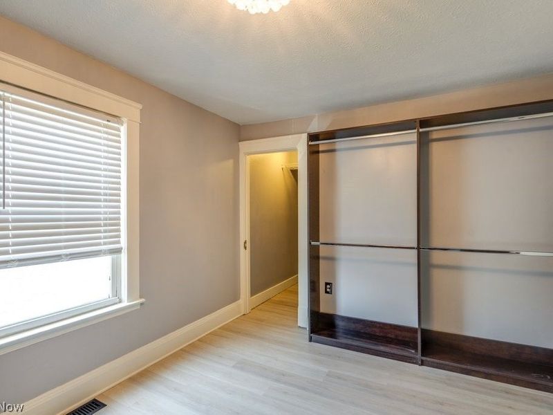 3506 Bosworth Road, Cleveland, OH 44111 Photo 8