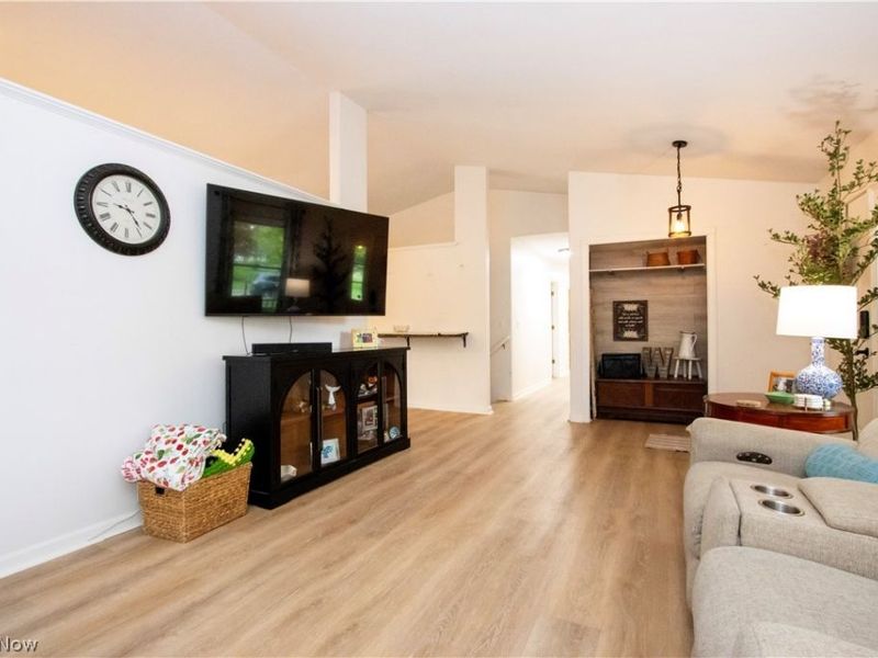 2585 Greenbriar Lane, Wooster, OH 44691 Photo 4