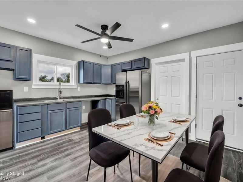 10905 Grandview Avenue, Cleveland, OH 44104 Photo 11