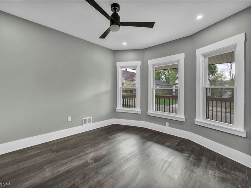 10905 Grandview Avenue, Cleveland, OH 44104 Photo 19