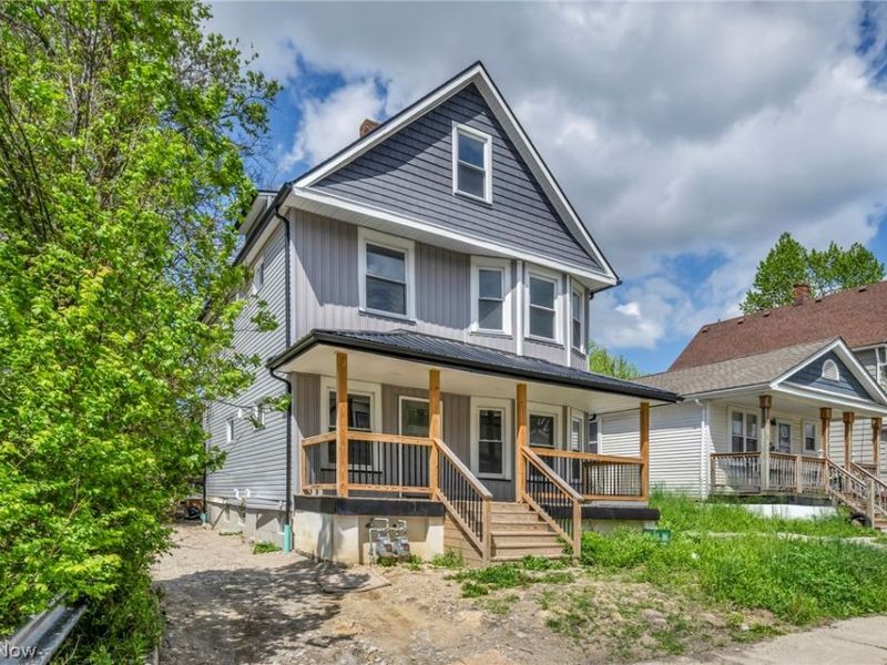 10905 Grandview Avenue, Cleveland, OH 44104 Photo 3