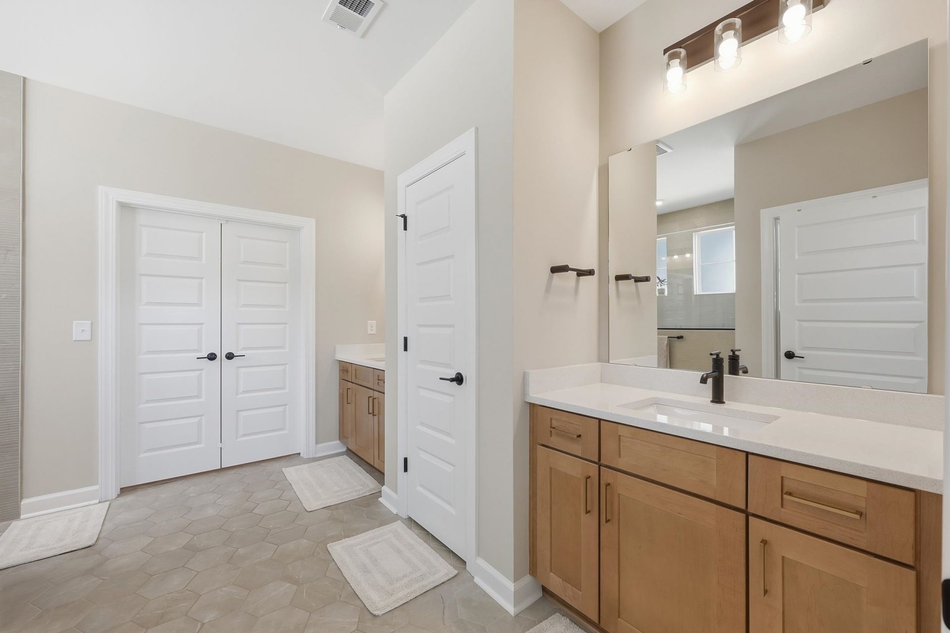 362 Starlit Way  Photo 32