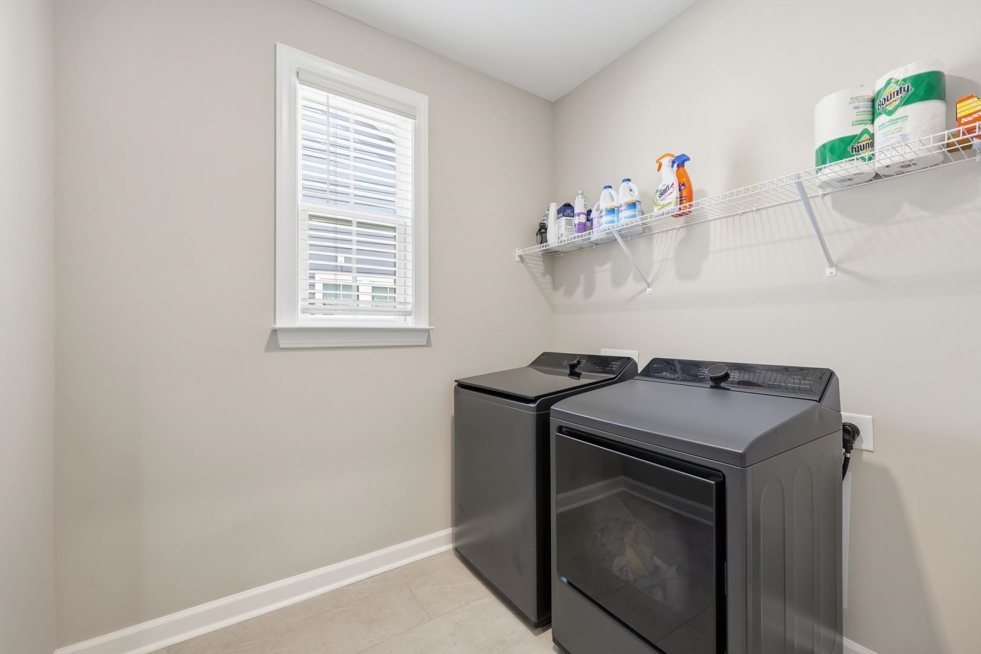 362 Starlit Way  Photo 45