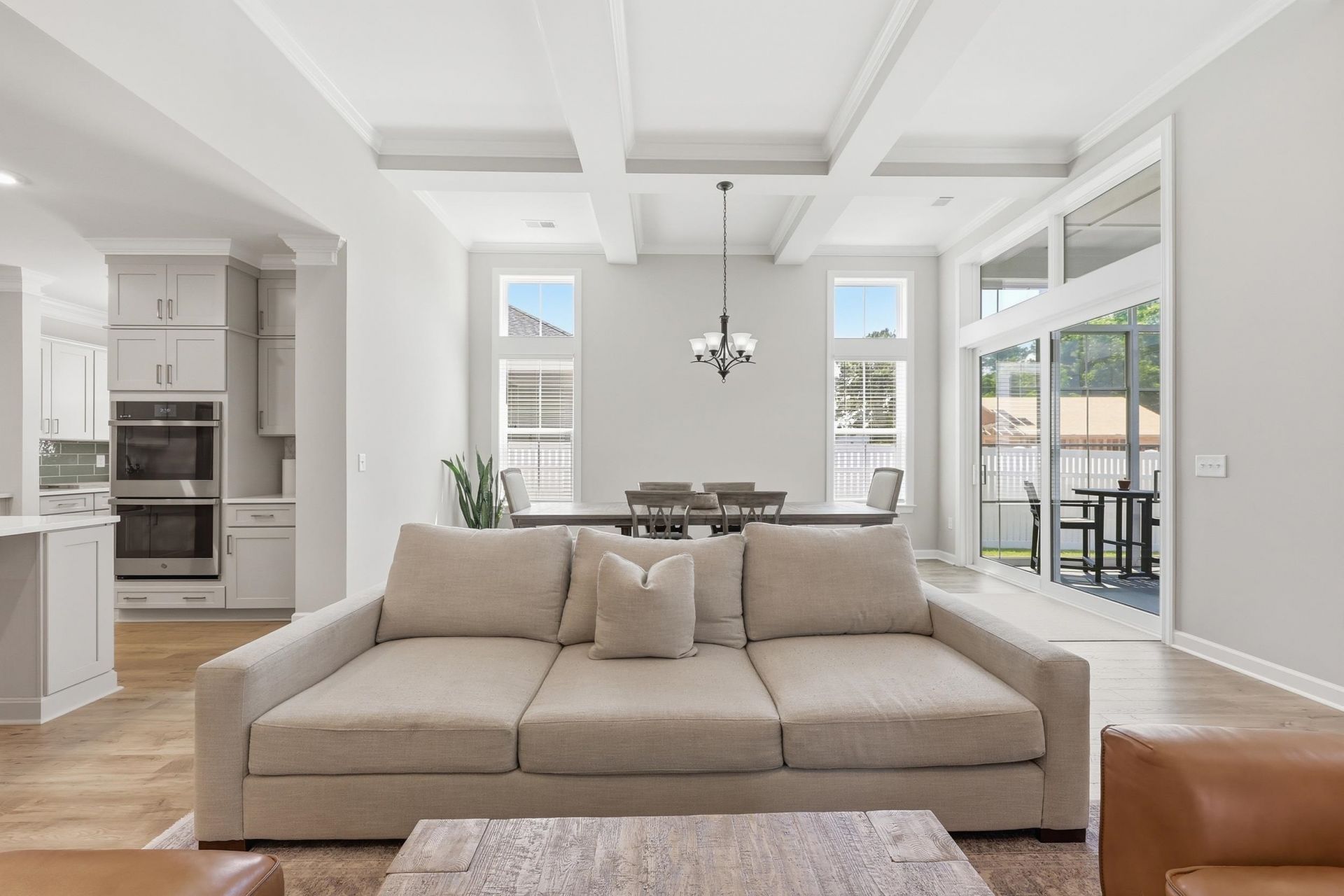 362 Starlit Way  Photo 7